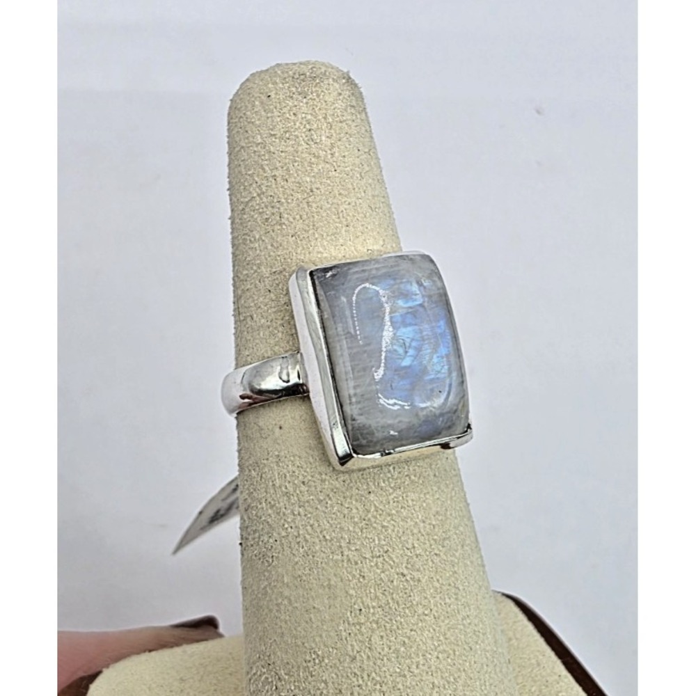 Moonstone Rectangle Ring‎ Sterling Silver 925 Size 5.5 Beautiful Flash NWT